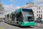 Hess Doppelgelenk Elektrobus 9106, auf der Linie 50, fährt am 14.04.2025 zur Endstation am Bahnhof SBB. Aufnahme Basel.