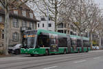 Hess Doppelgelenk Elektrobus 9101, auf der Linie 50, fährt am 22.11.2025 zur Haltestelle Brausebad. Aufnahme Basel.