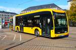 HEAG mobilo Mercedes Benz eCitaro G Wagen 427 am 15.10.23 in Darmstadt Luisenplatz