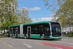 Mercedes eCitaro 7105, auf der Linie 36, fährt am 14.04.2025 zur Haltestelle Kannenfeldplatz. Aufnahme Basel.