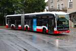 Hamburger Hochbahn Mercedes Benz eCitaro G Wagen 3201 am 15.07.25 in Hamburg Altona