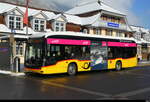 Postauto - Mercedes e Citaro  BE 610536 bei den Haltestellen vor dem Bahnhof Interlaken Ost am 22.11.2025