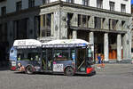 Rampini Elektrobus 8308, auf der Linie 1A fährt am 29.08.2022 durch die Herrengasse.