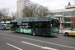 ICB Solaris Urbino 12 Electric Wagen 231 am 08.02.19 auf der Linie 75 in Frankfurt am Main