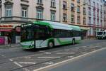 Stadtwerke Offenbach Solaris Urbino Electric am 11.03.23 in Frankfurt am Main