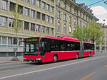 Mercedes Citaro 859, auf der Linie 10, fährt durch die Bundesgasse.