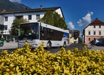 Ein Mercedes – Kutsenits Hydra der OGV, fährt bei der Haltestelle Steinfeld im Drautal Postamt vorüber.
Unterwegs war der Bus auf der Kfl. 5021, als Kurs 33 (Kleblach-Lind Bahnhst - Oberdrauburg Bahnhof).
Aufgenommen am 13.9.2016.