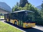 MB C2 hybrid '11685' von PostAuto Regie Interlaken am 10.7.21 zwischen Gsteigwiler und Wilderswil.