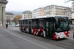 Postauto/Regie Delémont JU 52439, PAG-ID 11325 (Mercedes Citaro C2 O530 Hybrid) am 7.11.2021 beim Bahnhof Biel als Bahnersatz nach Neuenburg