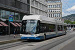 Hess Trolleybus 1, auf der Linie 31, bedient am 11.07.2025 die Haltestelle Sihlpost.