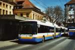 TC La Chaux-de-Fonds Nr. 123 NAW/Hess Gelenktrolleybus am 11. April 2009 La Chaux-de-Fonds, Bahnhof