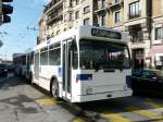 tl - NAW Trolleybus Nr.7562 mit Anhnger unterwegs auf der Linie 7 in der Stadt Lausanne am 16.02.2013