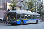 New Flyer Trolleybus E40LFR 2153 unterwegs in Vancouver.