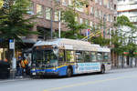 New Flyer Trolleybus E40LFR 2286, auf der Linie 16, unterwegs in Vancouver.
