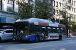 New Flyer Trolleybus E40LFR 2204, auf der Linie 16, unterwegs in Vancouver. Die Aufnahme stammt vom 07.08.2019.