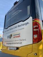 Heck Detailansicht des MB C2 hybrid '11687' von PostAuto Regie Interlaken am 7.11.21 bei Ringgenberg Säge.