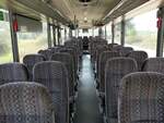 Der Fahrgastraum eines Setra 315 UL der MVVG in Waren am 22.09.2021