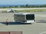 16.05.2013,COBUS auf dem Flughafen von Rhodos.