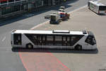 Neoplan Flughafenbus auf dem Flughafen Tegel (TXL) in Berlin.