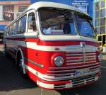Büssing, Reisebus, beim Europatreffen historischer Busse in Sinsheim, April 2014