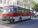 Ikarus 250.59 am 30. September 2018. in der Kreuzberstr. in Richtung Monumenten Str. in Berlin