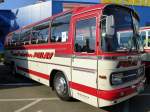 Mercedes, Oldtimer-Reisebus, beim Europatreffen historischer Busse in Sinsheim im April 2014