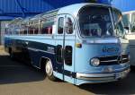 Mercedes, Oldtimer-Reisebus, beim Europatreffen historischer Busse in Sinsheim im April 2014