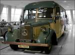 Allwetter-Omnibus O 2600 von Mercedes-Benz. Ein typischer Bus der 1930er Jahre. 25.11.2006