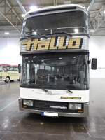 Frontansicht eines Auwärter Neoplan Jumbo-Cruiser N138/4 aus dem Jahr 1976.