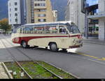 Bellestraz - Oldtimer Bus Saurer von 1965 unterwegs in Martigny am 29.10.2023