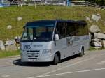 Am 14.09.2012 war dieser IVECO Minibus auf dem Parkplatz vor der Basisstation der Säntisschwebebahn auf der Schwägalp abgestellt.