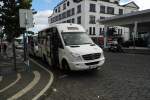 Mercedes Minibus der Stadtlinie in Ponta Delgada Azoren (San Miguel)