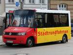 VW Kutsenits von Busunternehmen Manfred Scholz aus Deutschland in Stralsund am 05.09.2021