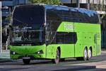 ZG 0212-CB, Irm�os Mota Atomic 9 Reisebus, von Flix Bus, gesehen in Wien.