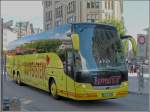 Beulas Aura mit Scania Fahrgestell, 4 Sterne Bus mit 64 Sitzplätzen und einer Länge von 15 Metern, aufgenommen in Hamburg am 19.09.2013.