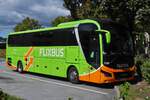 MAN Lion’s Coach, von Flixbus Frankreich, steht am Rand des Busbahnhofs von Grenoble. 17.09.2022