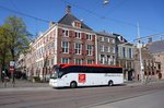 Niederlande / Den Haag: Mercedes-Benz Tourismo von Krasbus / KRAS Touringcars, aufgenommen im April 2016 in der Innenstadt von Den Haag.