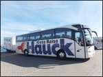 Mercedes Tourismo von Hauck aus Deutschland mit Hänger im Stadthafen Sassnitz am 12.06.2014