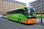 Flixbus Mercedes Benz Tourismo am 27.01.18 in Frankfurt am Main Busbahnhof (Südseite Hbf)