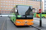 Flixbus Mercedes Benz Tourismo am 27.01.18 in Frankfurt am Main Busbahnhof (Südseite Hbf)