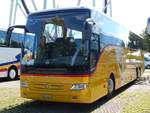 Mercedes Tourismo von Postauto aus der Schweiz am Europapark Rust am 23.06.2018
