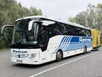 Mercedes Tourismo von Reese aus Deutschland mit Anh�nger in Plau am See am 17.09.2024
