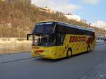 Reisebus Neoplan unterwegs in Passau am 05.12.2015