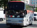 Neoplan Cityliner von Bernhardt Touristik aus Deutschland in Berlin am 08.06.2016