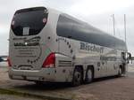 Neoplan Cityliner von Bischoff Touristik aus Deutschland im Stadthafen Sassnitz am 21.10.2017