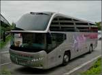 Mit solch einem Bus der Marke Neoplan, der Bustouristk Nordeifel, macht es bestimmt Spass einen grsseren Ausflug zu machen.
