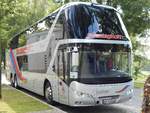 Neoplan Skyliner von Benninghoff aus Deutschland in Stralsund am 22.07.2015