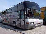 NEOPLAN der Fa.Leonhartsberger hat Feuerwehrmänner zum OÖ-Landesfeuerwehrwettbewerb2009 nach Ried i.I.