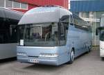 Neoplan Starliner N516/ 3 SHD HC , aufgenommen am 24.01.2004 auf dem Gelände der Neoplan NL Rhein Ruhr in Oberhausen.