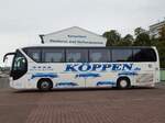 Neoplan Tourliner von Köppen GmbH aus Deutschland im Stadthafen Sassnitz am 08.09.2019